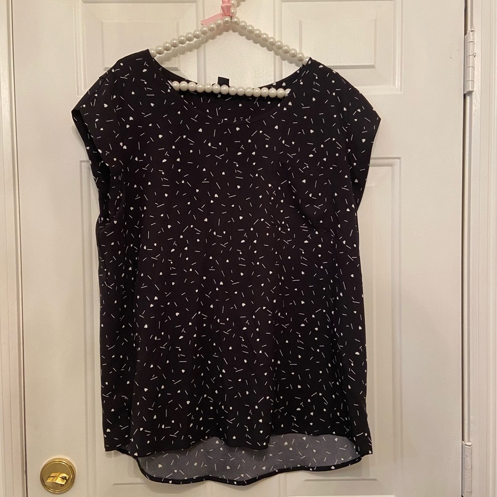 Pullover Top By Dalia